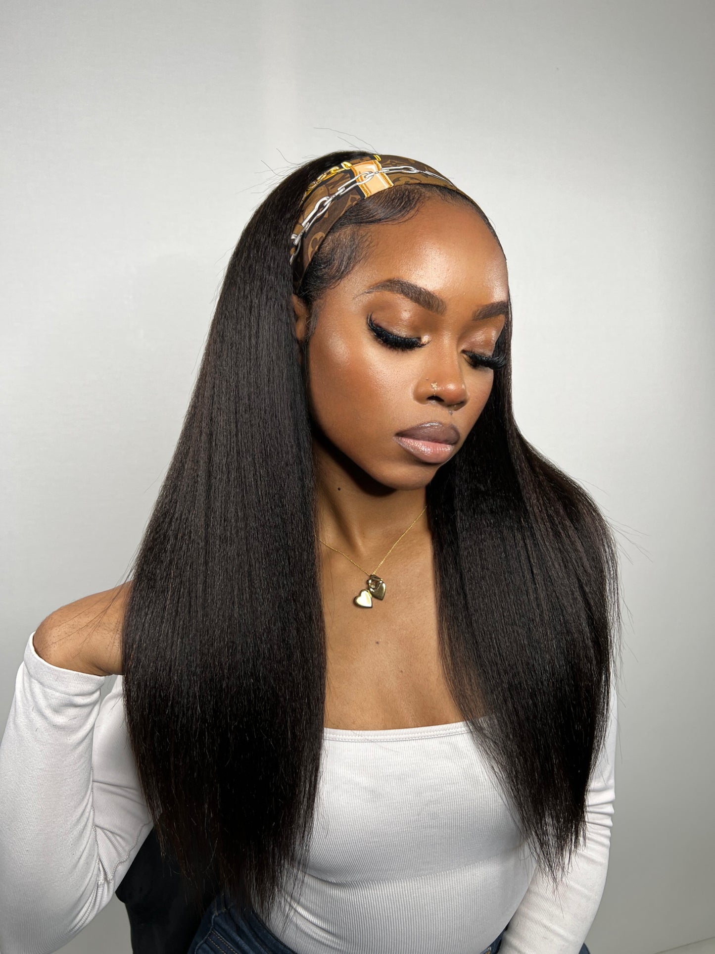 LAO Kinky Straight Head Band Wig